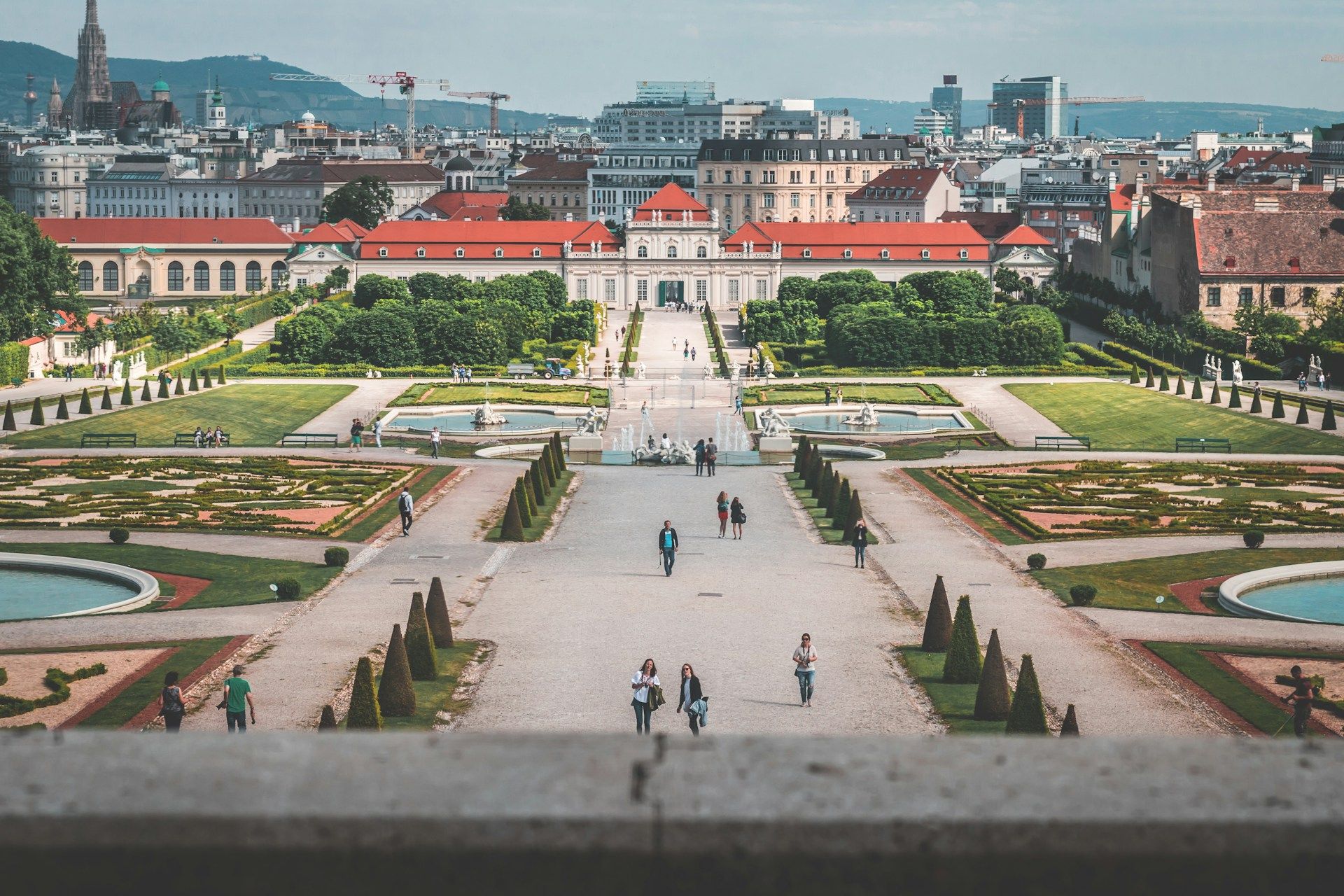 Studying in Austria After 11th Grade: A Guide for Ukrainian Students Ready to Take the Leap